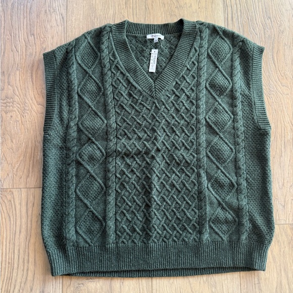 NWT MADEWELL Cable Knit Wool Blend V-Neck Sweater Vest Women’s Size Large Green - Picture 2 of 7